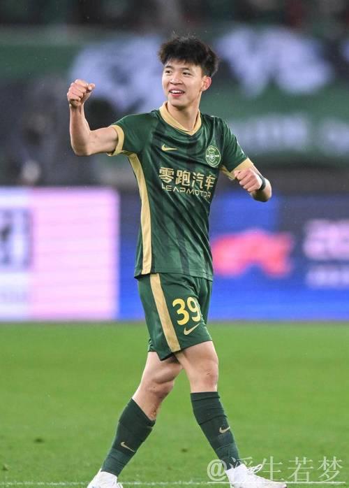 中超-王钰栋助攻乌龙+打入首球 布彭扎梅开二度 浙江4-0大胜三镇 中超-王钰栋助攻乌龙+打入首球 布彭扎梅开二度 浙江4-0大胜三镇