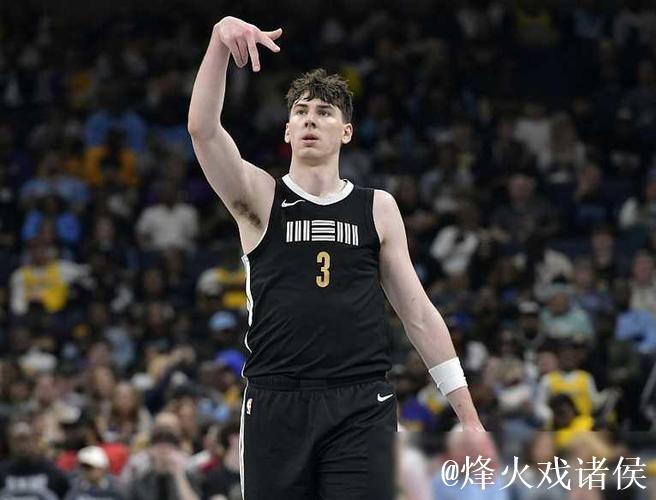 格林33分领衔,浓眉30+13詹姆斯21+13,火箭惊险击败湖人 格林33分领衔,浓眉30+13詹姆斯21+13,火箭惊险击败湖人